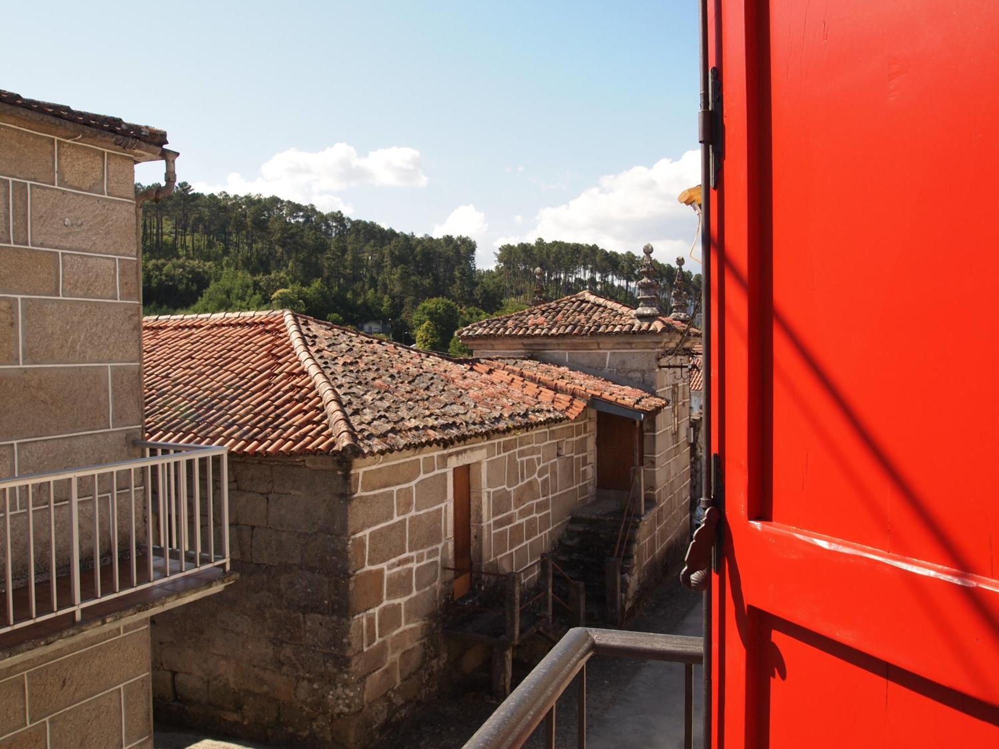 Casa Da Praza Guest House Лобиос Екстериор снимка