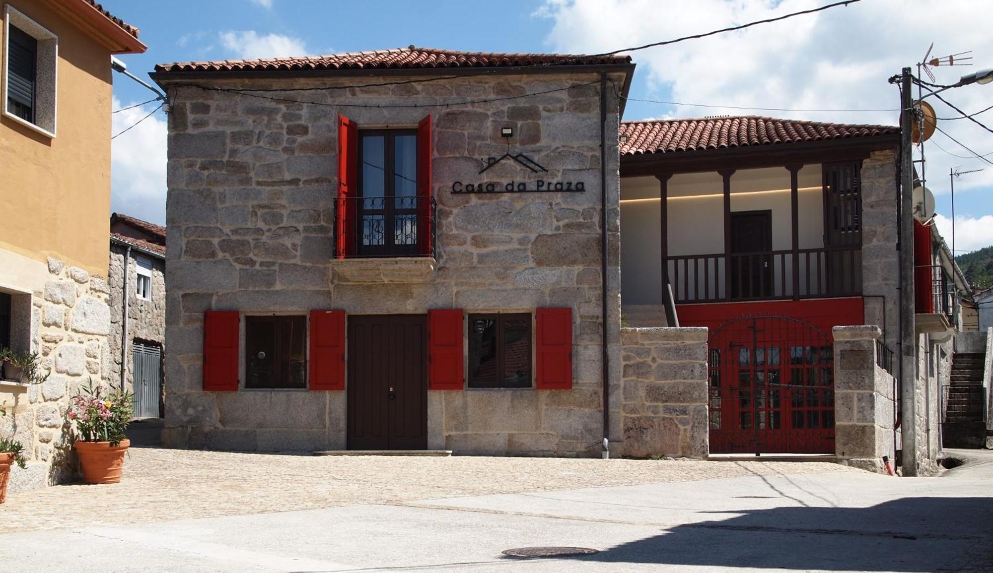 Casa Da Praza Guest House Лобиос Екстериор снимка