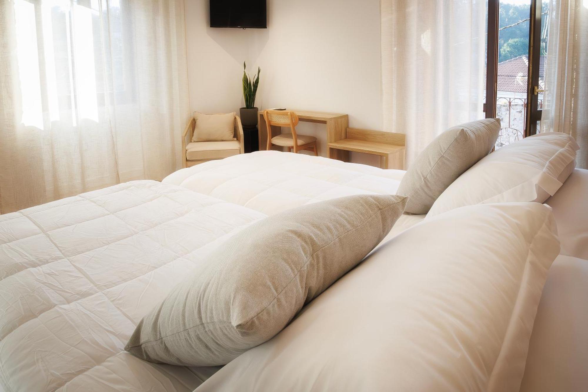 Casa Da Praza Guest House Лобиос Екстериор снимка